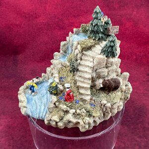 VINTAGE LIBERTY FALLS SCENIC OVERLOOK AH147 THE AMERICANA COLLECTION 1998 w/ BOX